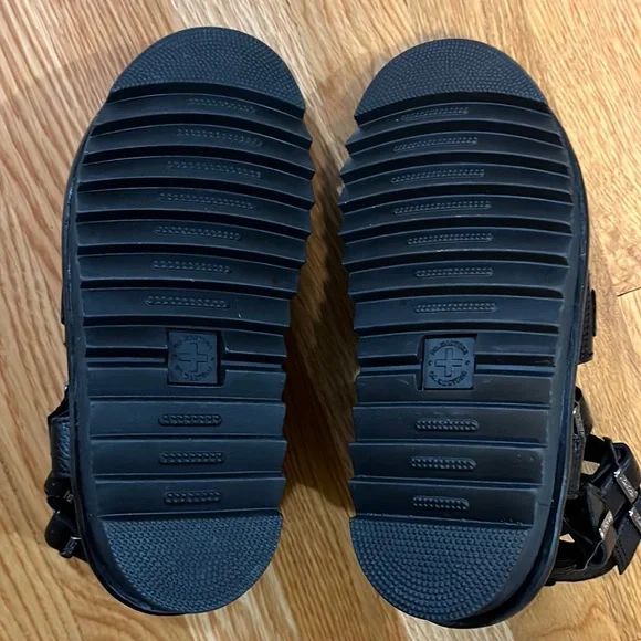 New Dr Marten Olson Sandals Black size 7 NEW - Picture 9 of 14